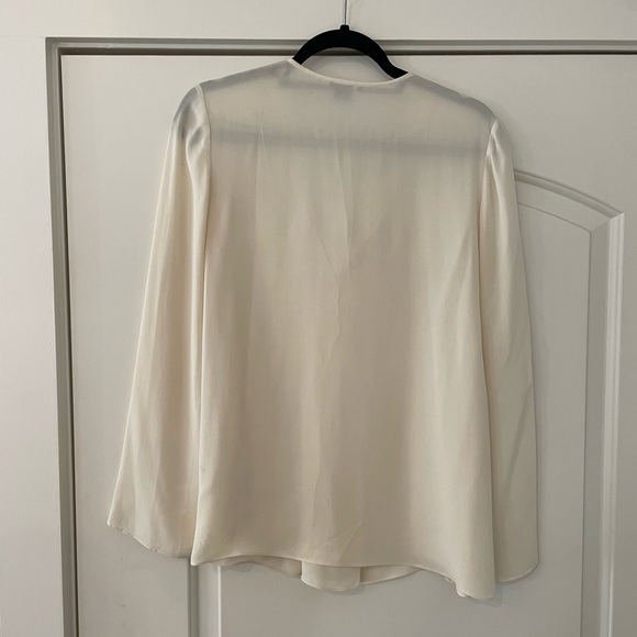 100% Silk Theory Blouse (size small) - Picture 5 of 7